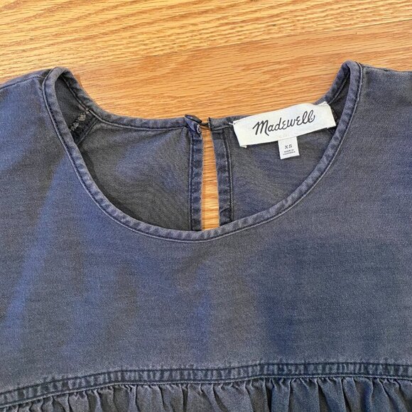 Madewell | Denim Chambray Shirred Swing Shirt in Lunar Wash Distressed Black - Picture 3 of 7